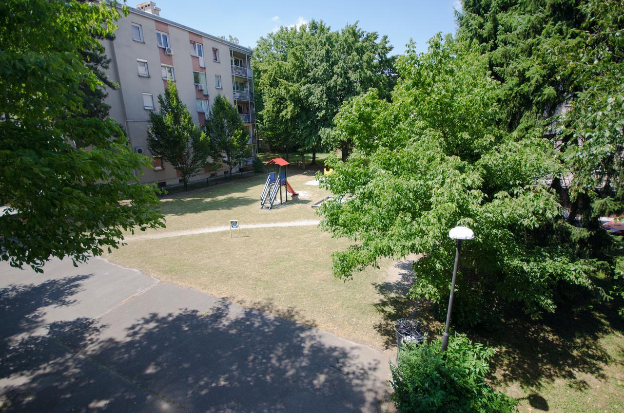 Apartment Near The Train Station Ljubljana Extérieur photo