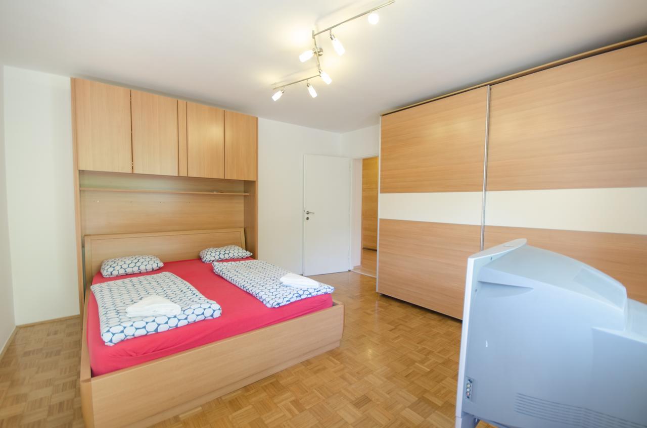 Apartment Near The Train Station Ljubljana Extérieur photo